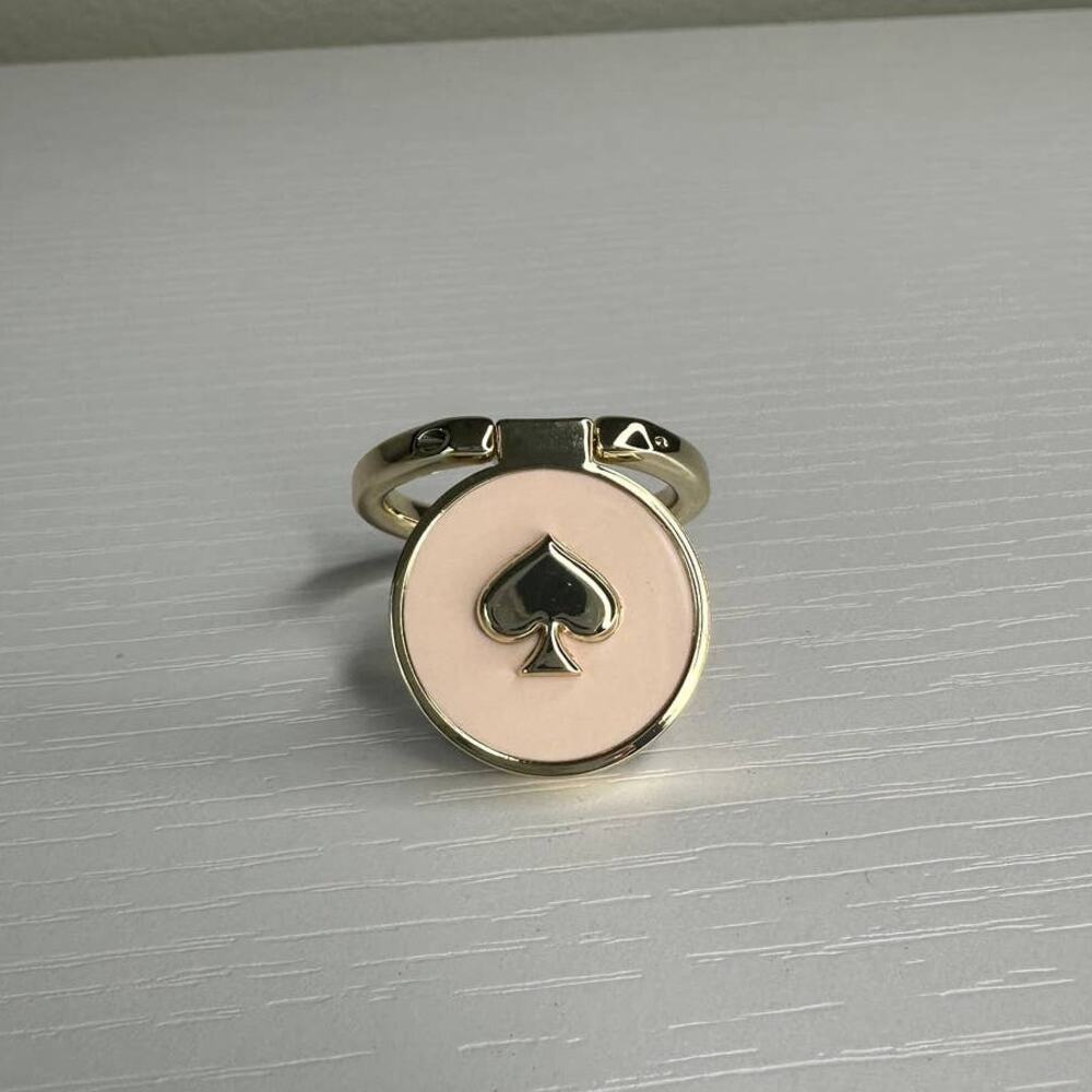 Kate Spade New York Attachable Stability Ring tech Ring Stability Stand